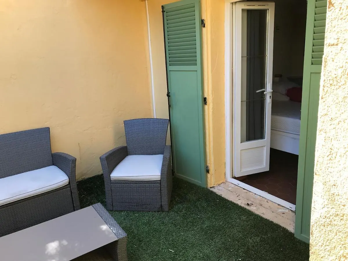Appartement Place des lices Saint Tropez France